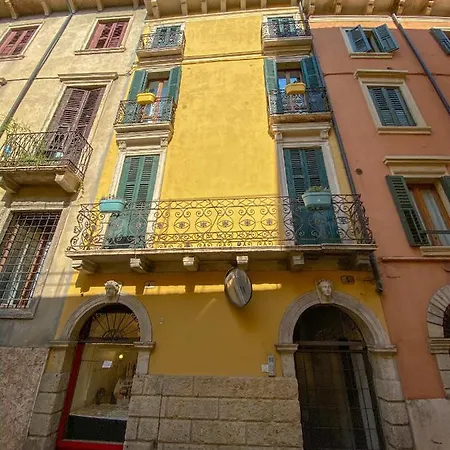 Domus Suites Verona Exterior photo