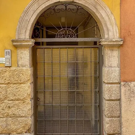 Domus Suites Verona Exterior photo