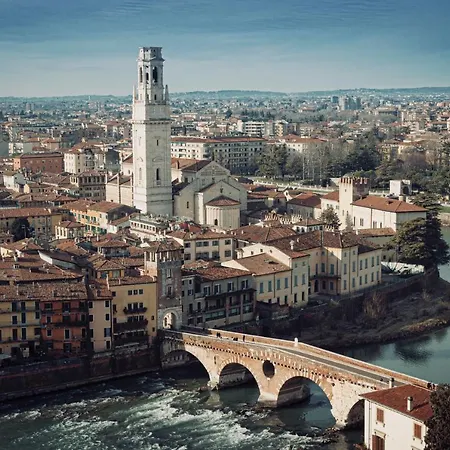 Domus Suites Verona Exterior photo